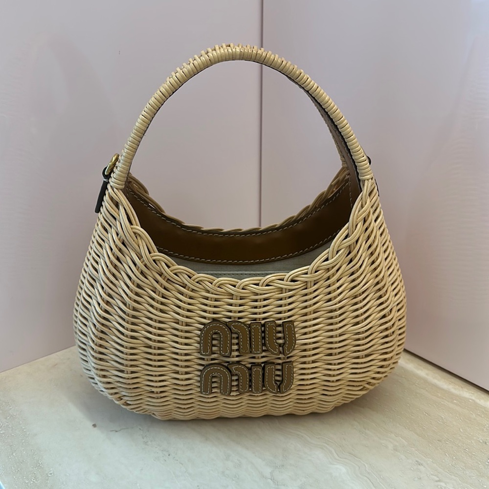 Miu Miu SS 23 wander wicker top handle bag like new